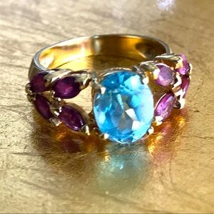 14K solid gold ring, vintage superior cut 6 carat Aquamarine with 8 plum Rubies